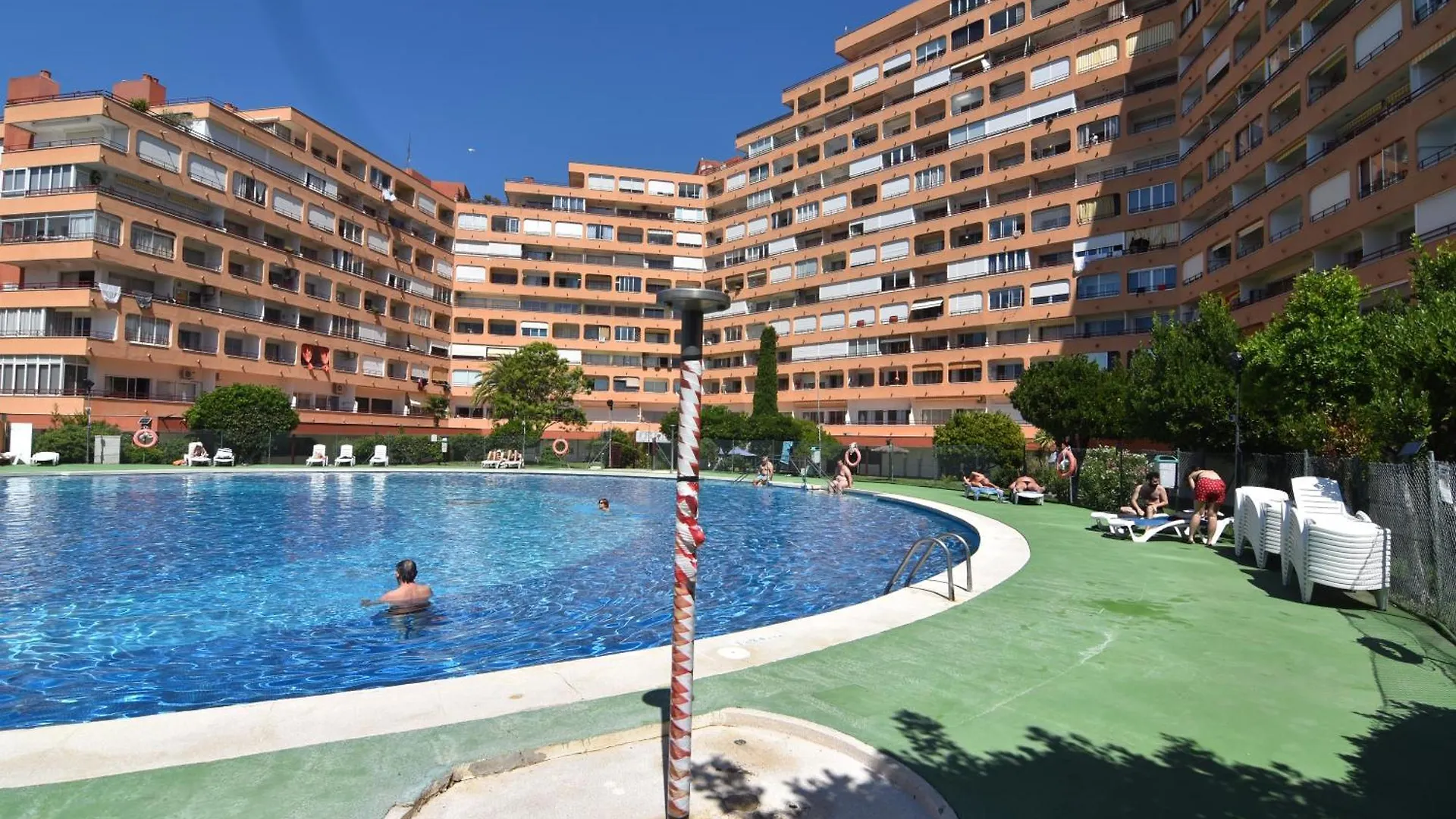 Apartman Rnet - 600 Llevant 04-06 A Roses